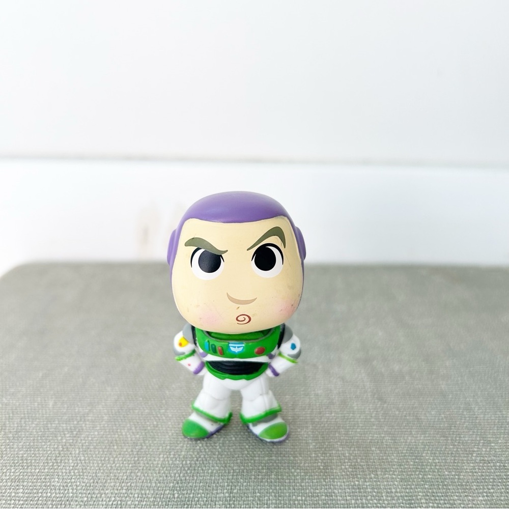 Pixar Disney Buzz Lightyear Funko Figurine Toy Story 4